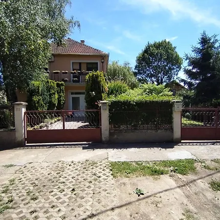 דירה Smestaj Veljkovic בלה צרקבה