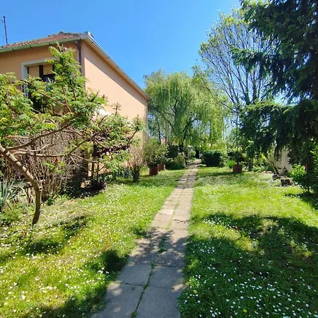 Smestaj Veljkovic בלה צרקבה