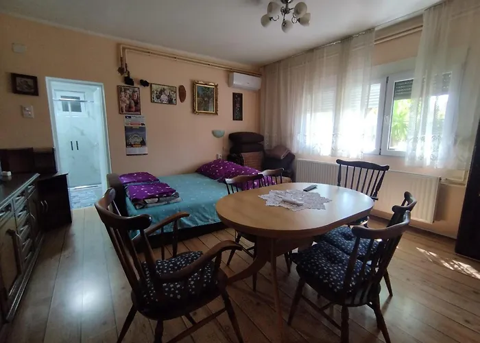 Smestaj Veljkovic * Бела-Црква